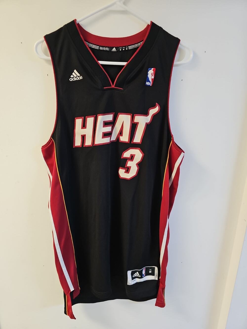 Adidas NBA Miami Heat Stitched Jersey #3 Dwayne Wade - Men's Size M +2 length